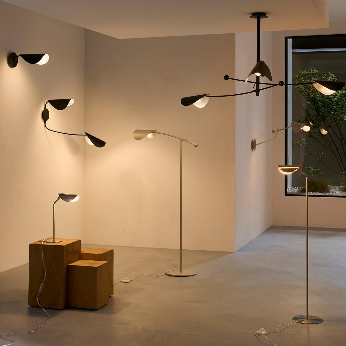 Funambule Metal Ceiling Light with 3 Adjustable Arms – image 9