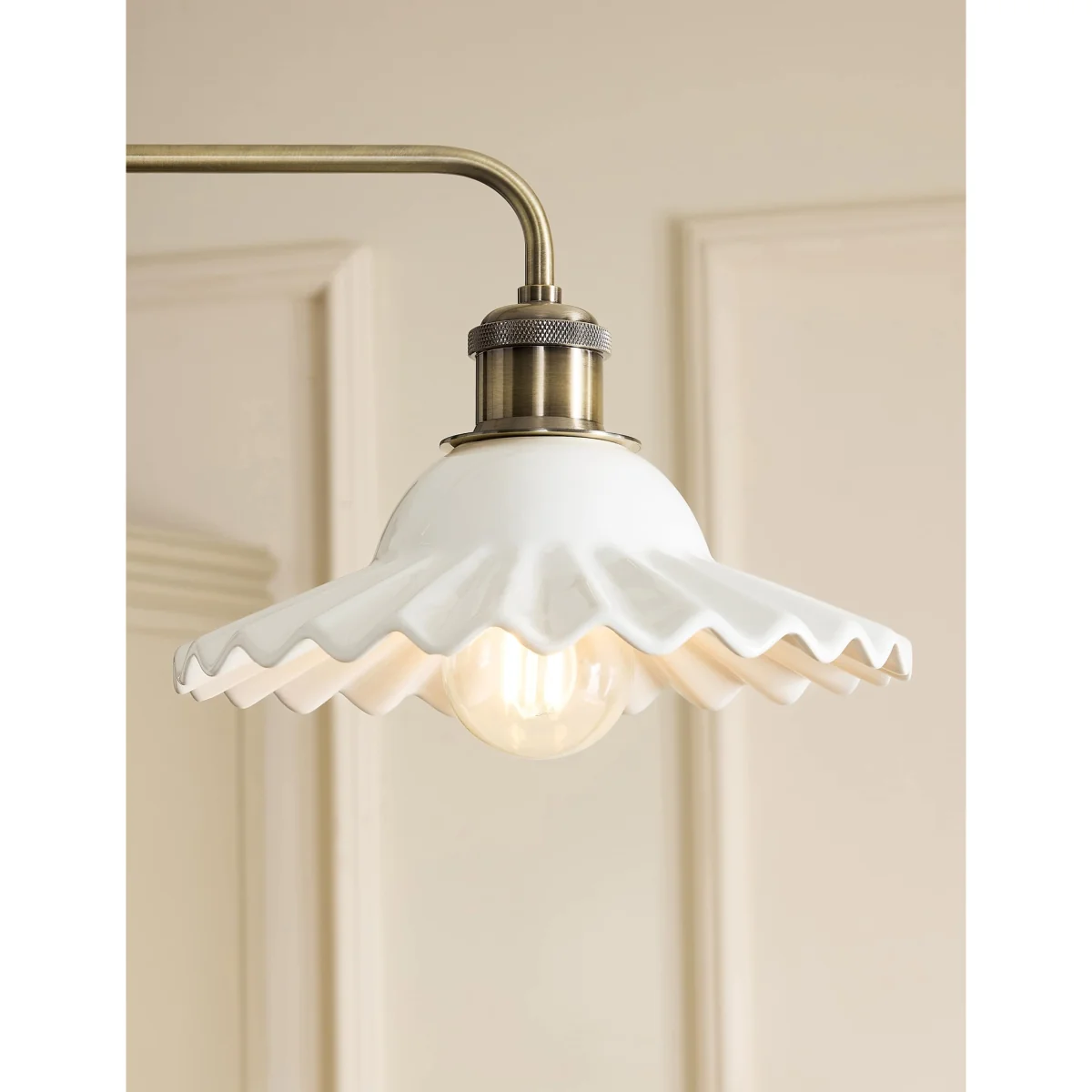 Laura Ashley Beca Gallery Bar Pendant Light Antique Brass – image 3