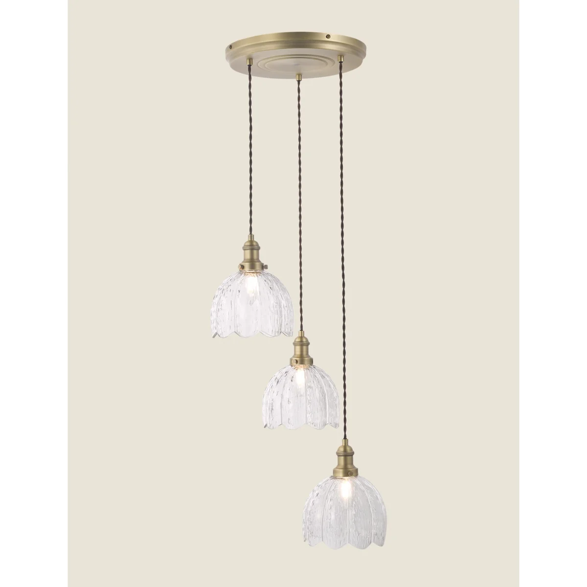 Laura Ashley Vintage Cluster Pendant Light Antique Brass – image 2