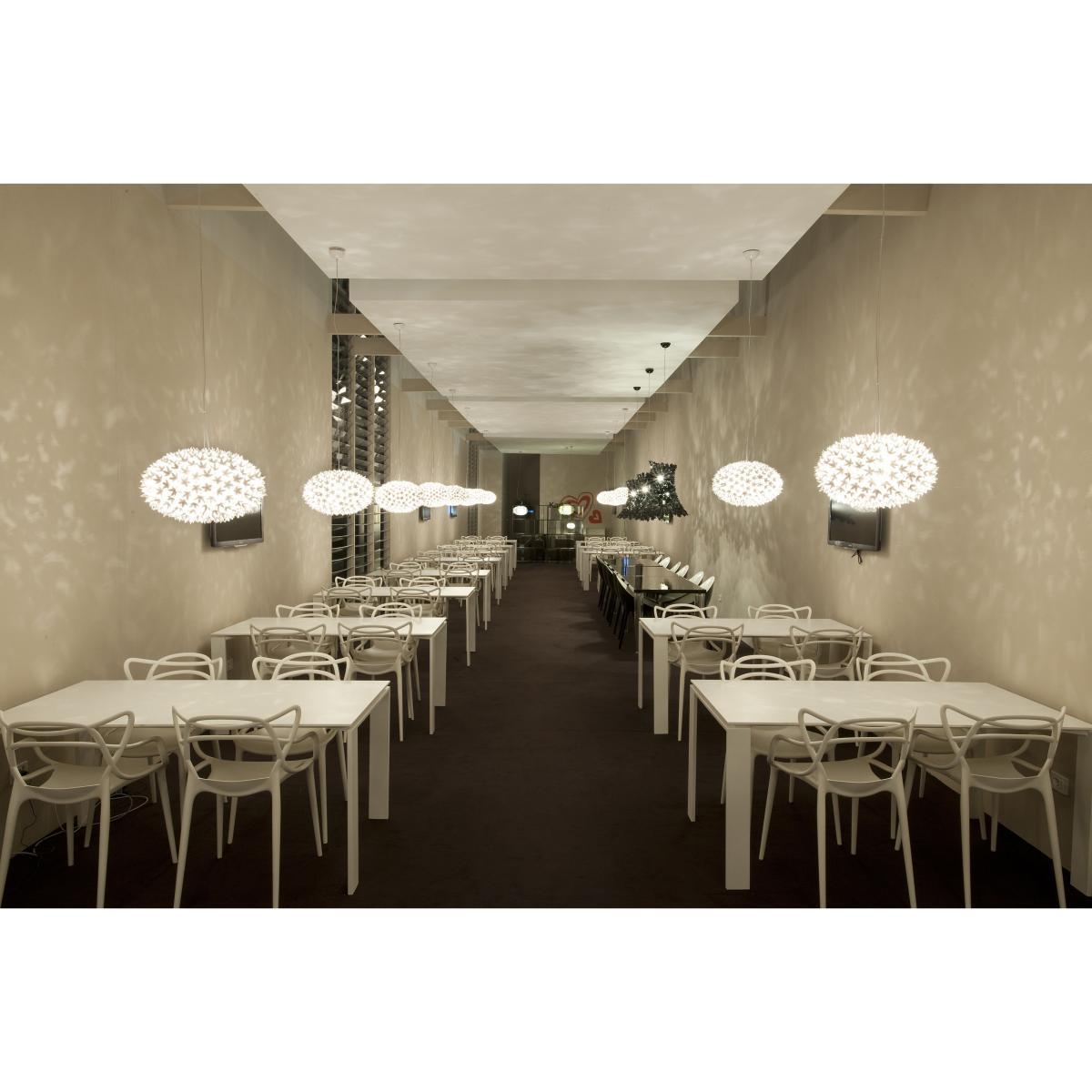 Big Bloom Pendant - Extra-large version - Elliptical - Ø 80 cm x H 51,5 cm by Kartell White – image 5