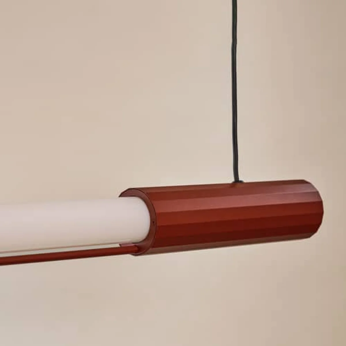 In Fine LED Pendant glass red / L 105 cm - DCW éditions – image 5