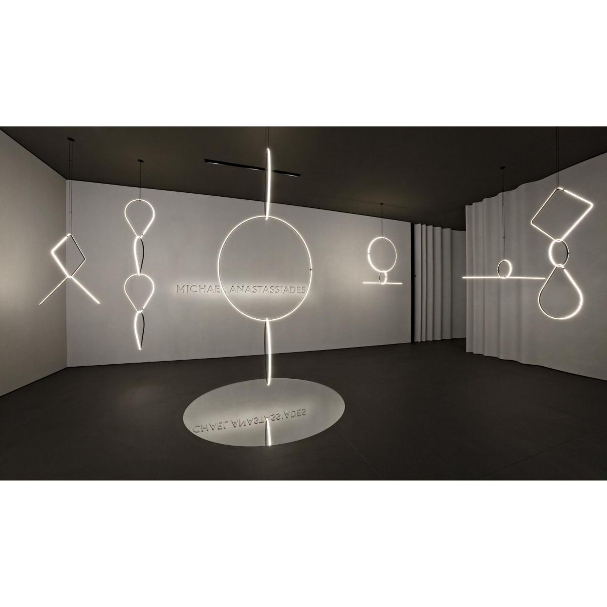 Arrangements 3 LED Pendant - / 3 elements - H 140 x L 170 cm by Flos White/Black – image 3