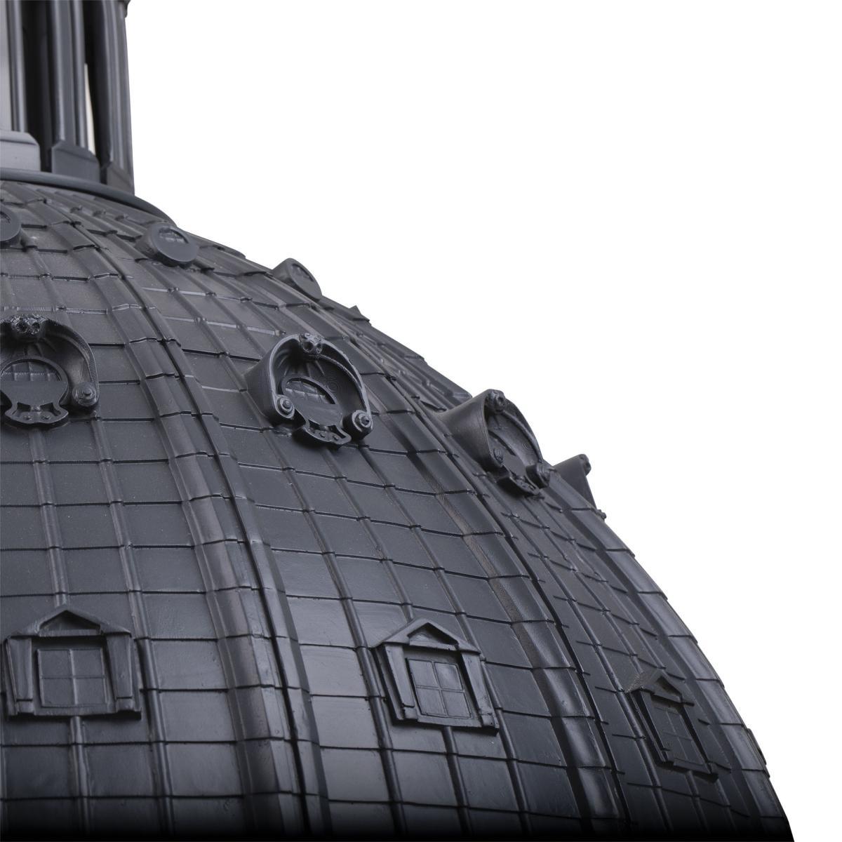 Cupolone LED Pendant - / Saint Peter’s Basilica dome - Ø 70 cm - Resin by Seletti Black/Gold – image 4