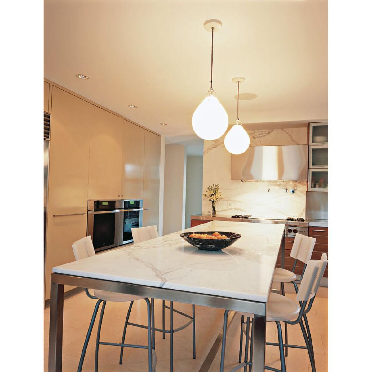 Moser Pendant - Ø 25 cm by Louis Poulsen White – image 7