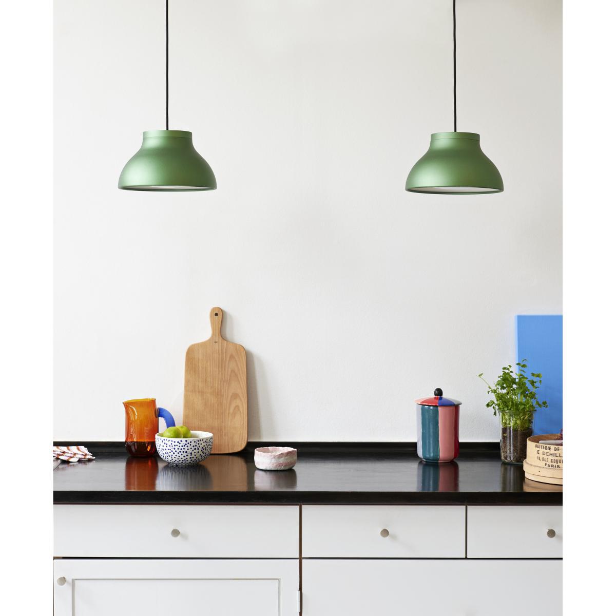 PC Small Pendant - / Ø 25 cm - Aluminium by Hay Black – image 3