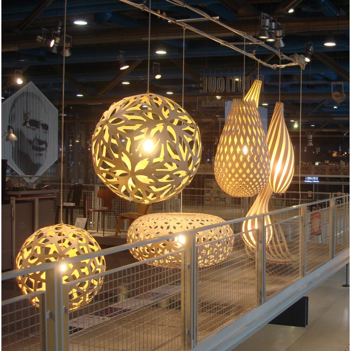 Floral Pendant - Ø 80 cm by David Trubridge Natural wood – image 2