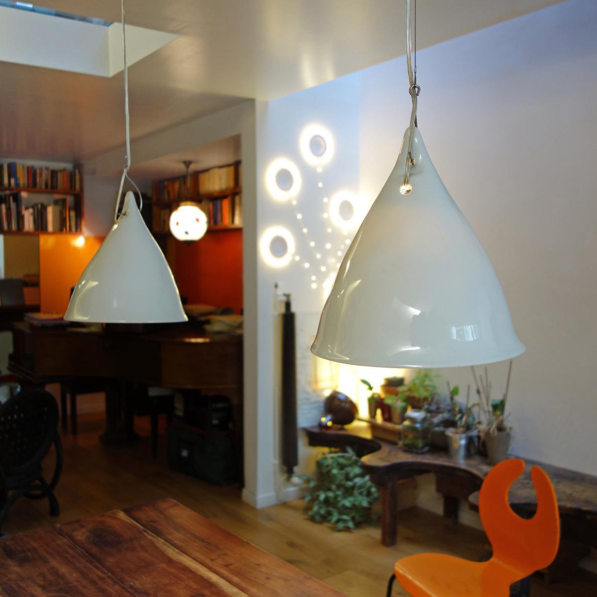 Très grande Cornette Pendant by Tsé-Tsé White – image 3