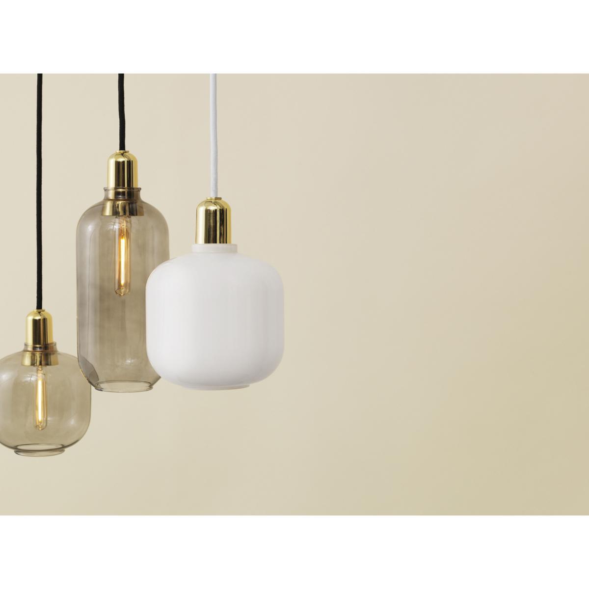 Amp Small Pendant - / Ø 14 x H 17 cm - Glass & brass by Normann Copenhagen White/Gold – image 2