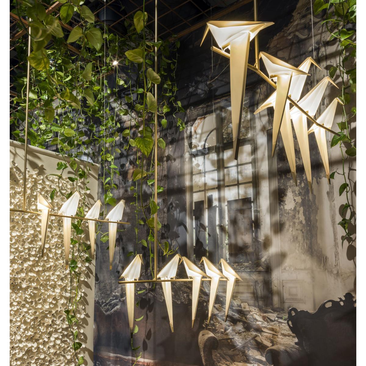 Perch Light Branch LED Pendant - Swiveling birds / L 100 cm by Moooi White/Gold/Metal – image 7