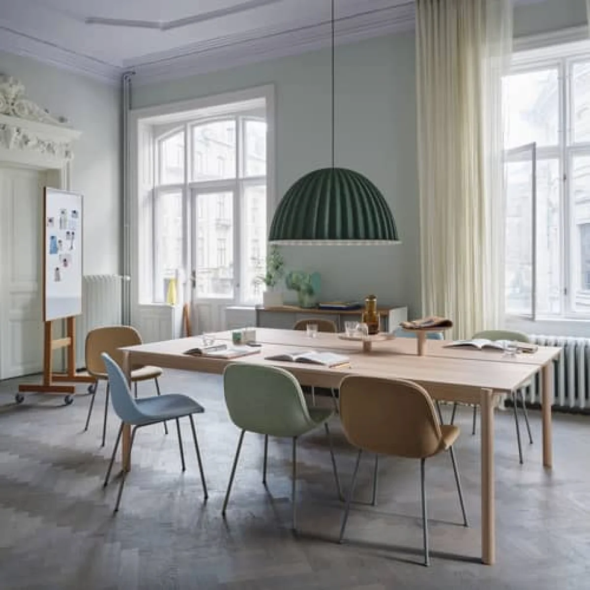 Under The Bell Small Acoustic suspension textile grey / Ø 82 cm - Felt - Muuto – image 2