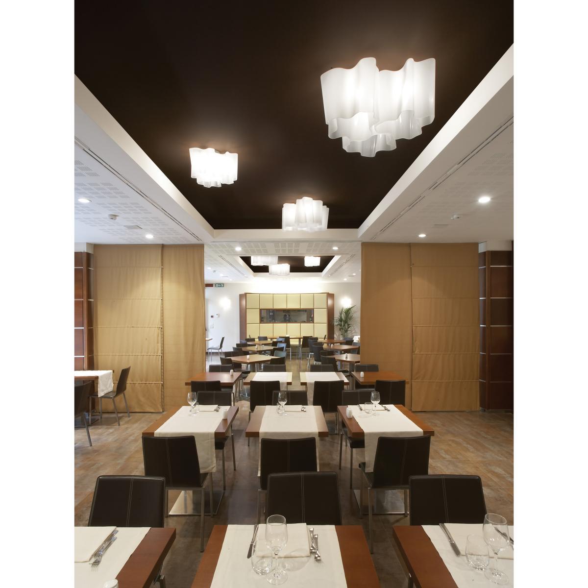 Logico grande Pendant - 3 elements x 120° by Artemide White – image 5