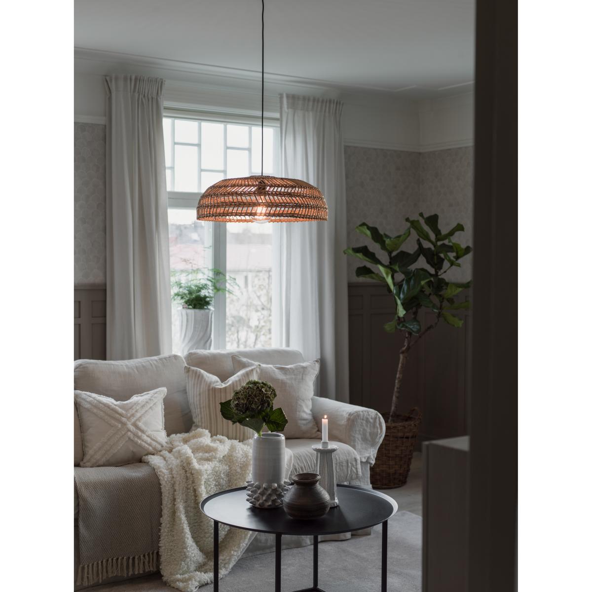 Denise ceiling lamp rattan Ø46 cm – image 2