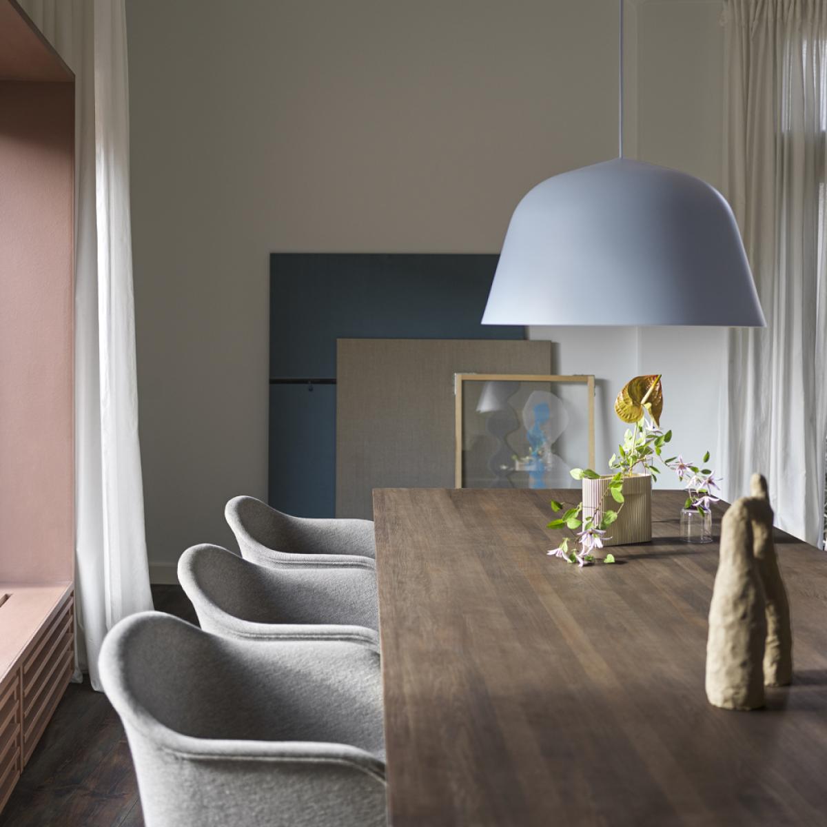 Muuto Ambit Pendant Taupe ø25 cm – image 5