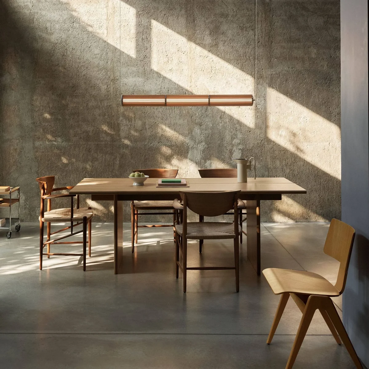 &Tradition Numbra TY1 pendant lamp Lacquered oak-tumbled aluminium – image 7