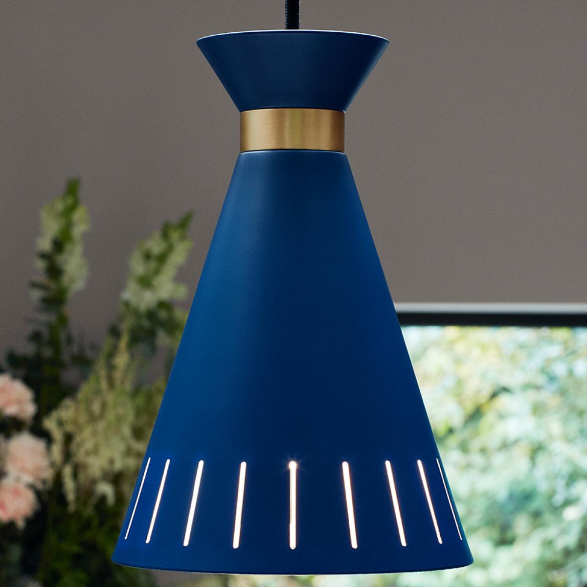Warm Nordic Cone pendant lamp Honey yellow – image 2