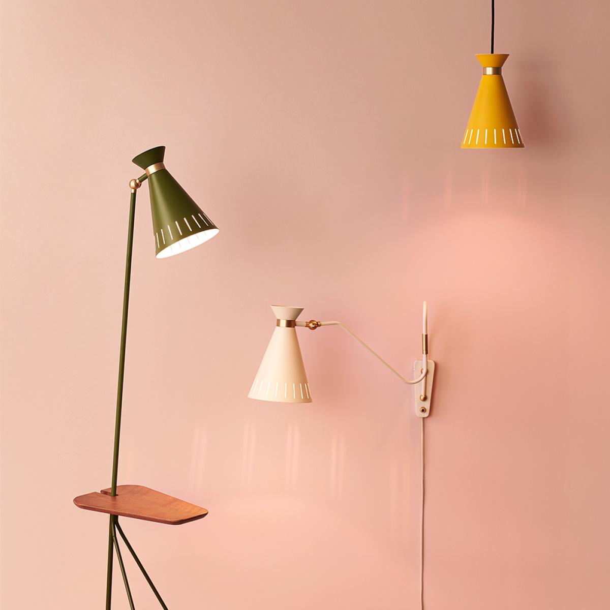 Warm Nordic Cone pendant lamp Honey yellow – image 3