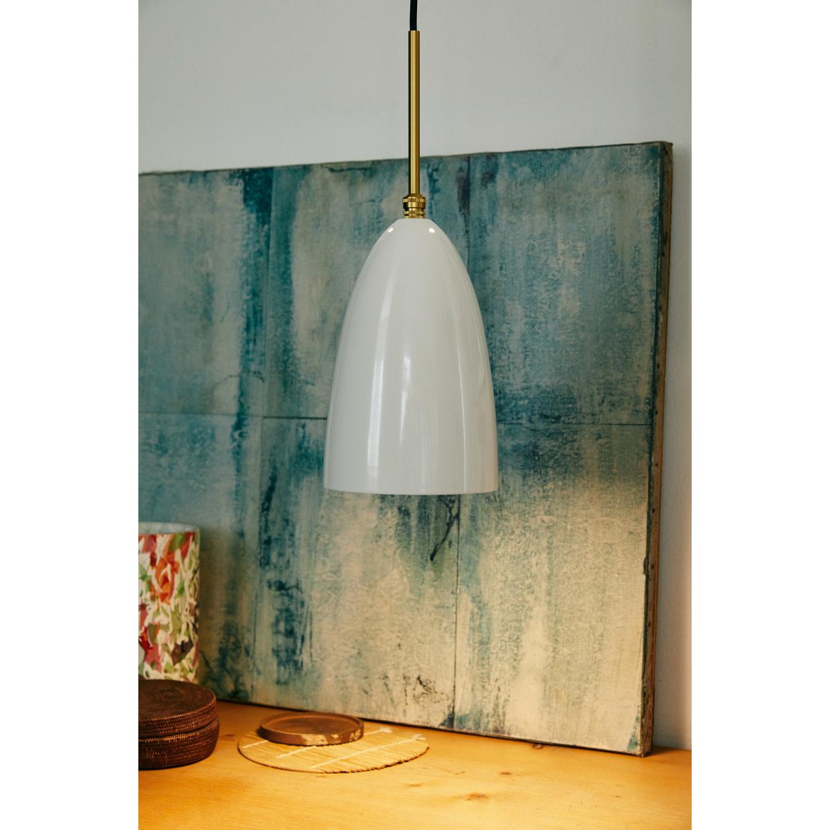 Gubi Gräshoppa ceiling lamp glossy Alabaster white-brass – image 3