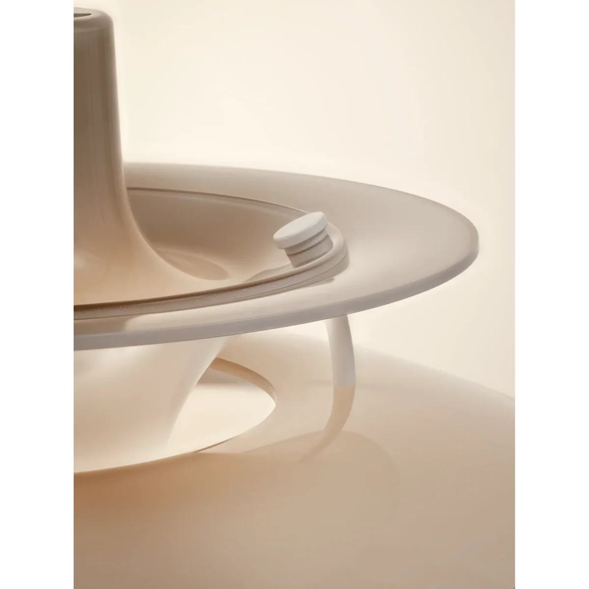 Louis Poulsen PH 5 pendant Ø32 cm Opal beige – image 2