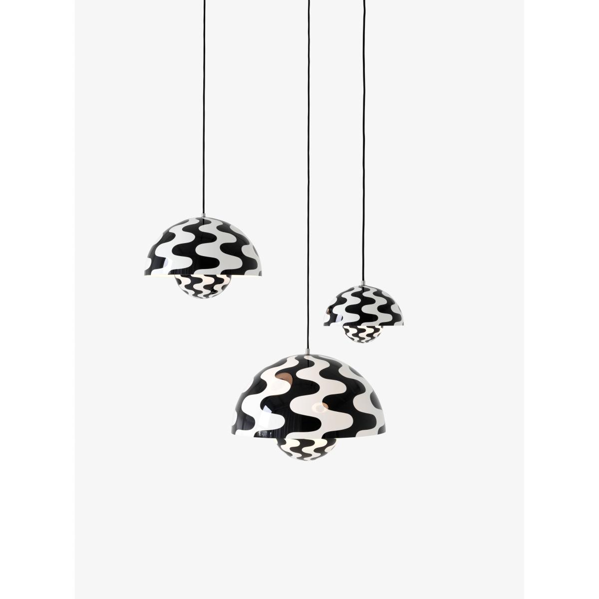 &Tradition FlowerPot VP1 pendant Black-white pattern – image 4