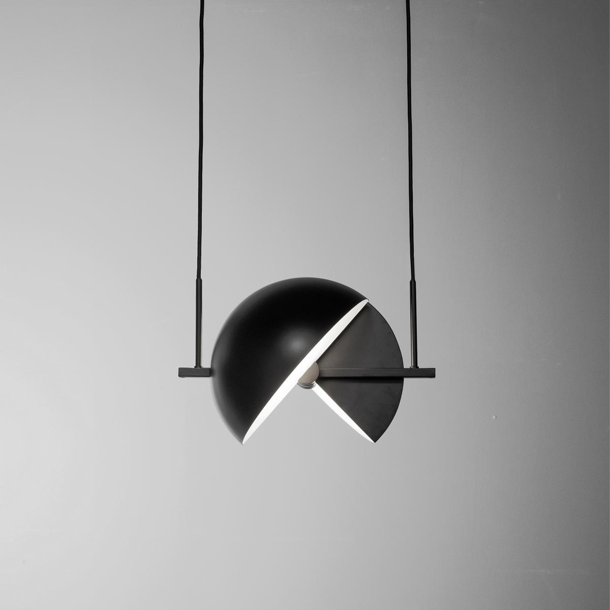 Oblure Trapeze pendant Ø28.1 cm Black – image 3
