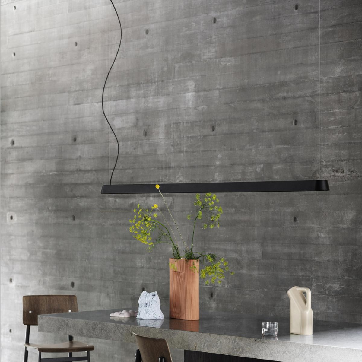 Muuto Linear pendant lamp Grey 872 cm – image 3