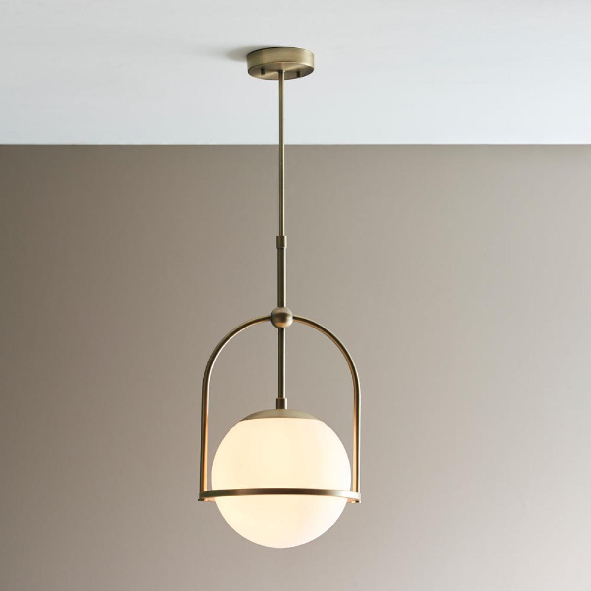Olivia's Bella 1 Pendant light in Gold | Outlet – image 1