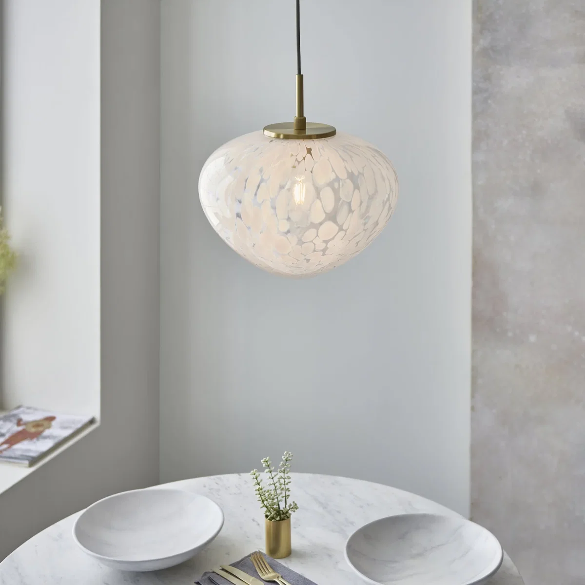 Mali 1 Light Pendant Satin Brass – image 4