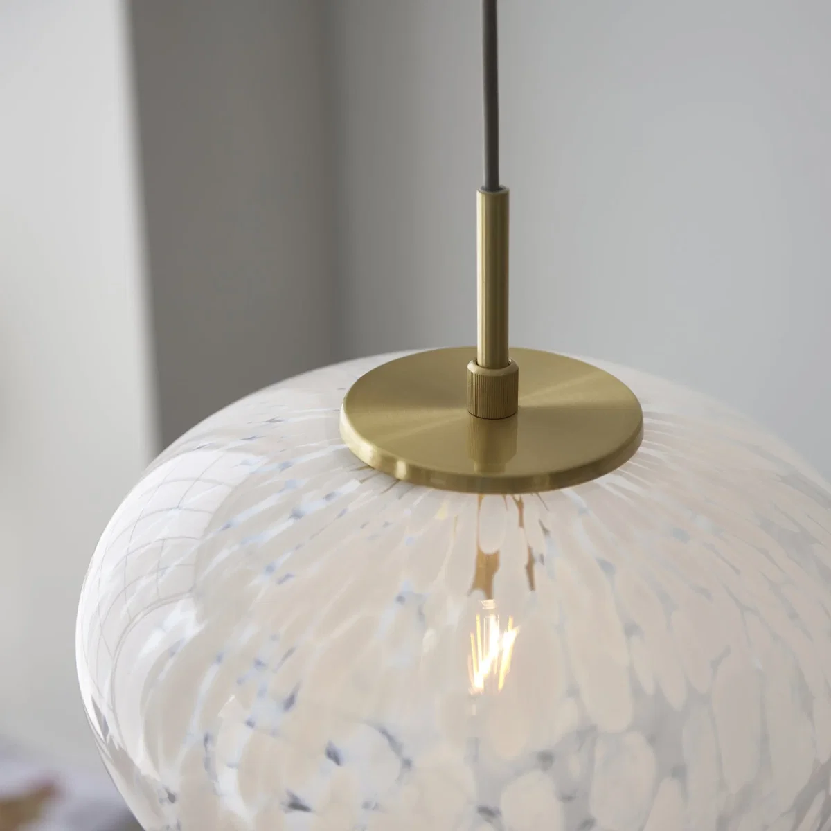 Mali 1 Light Pendant Satin Brass – image 5