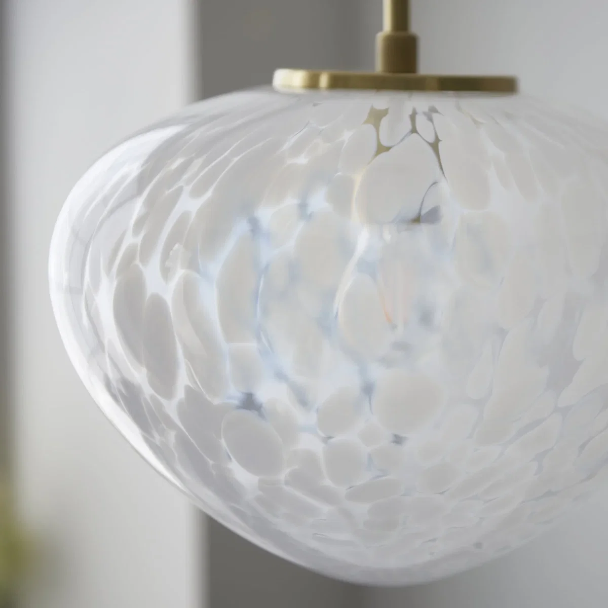 Mali 1 Light Pendant Satin Brass – image 7