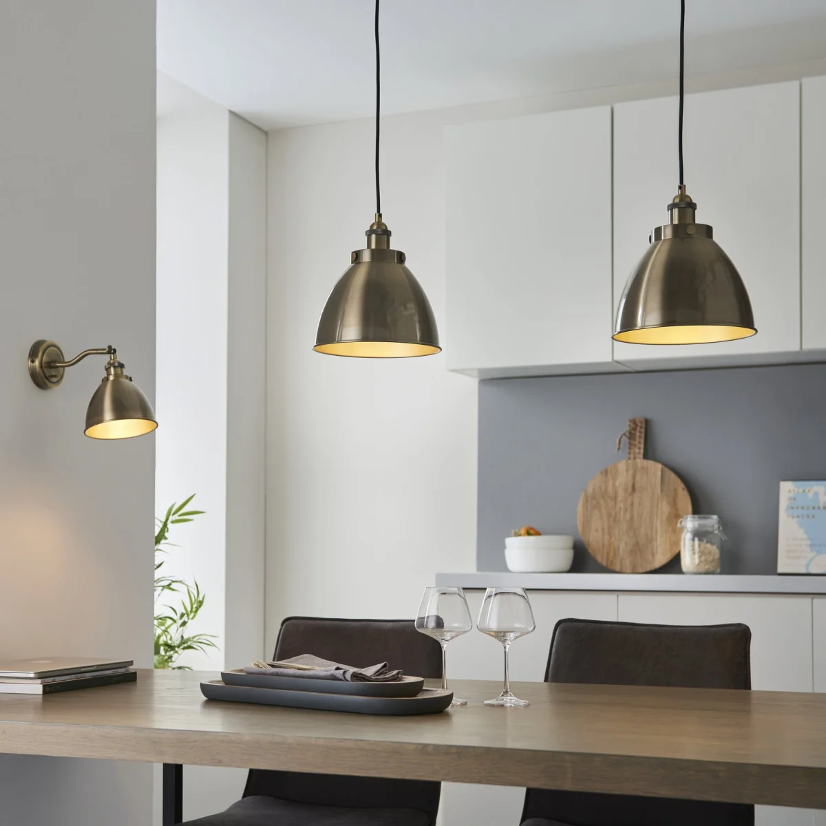 Franklin Small Pendant Antique Brass – image 4