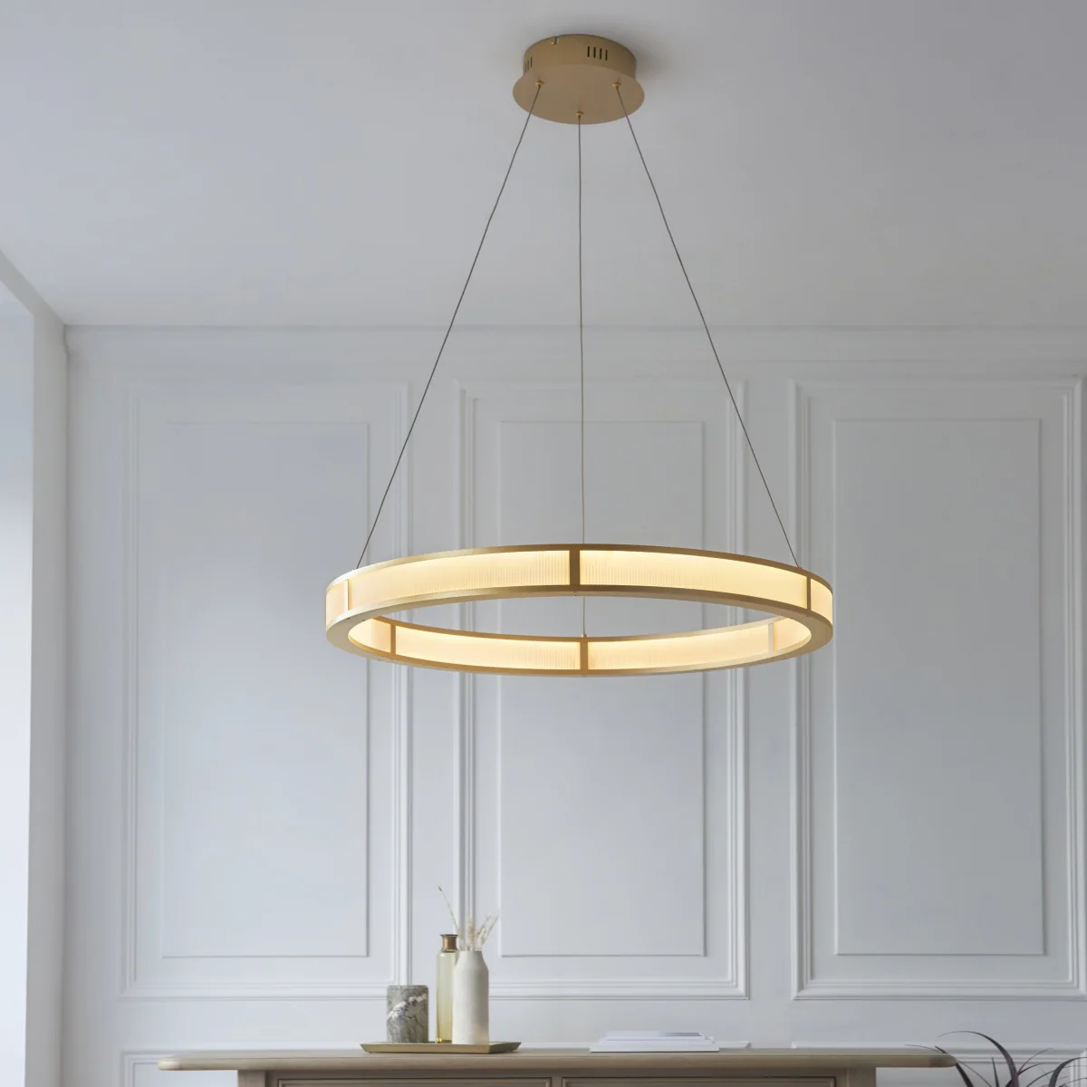 Classic Ribbed Hoop Pendant Brushed Gold – image 1