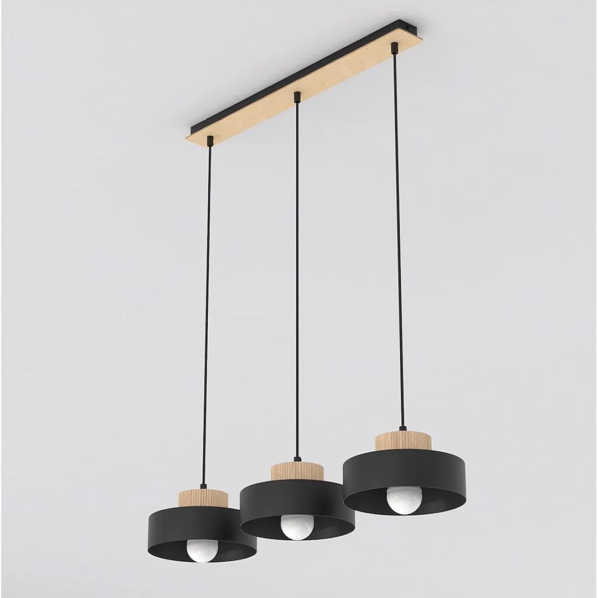 Kivi 3 Light Linear Pendant Black – image 4