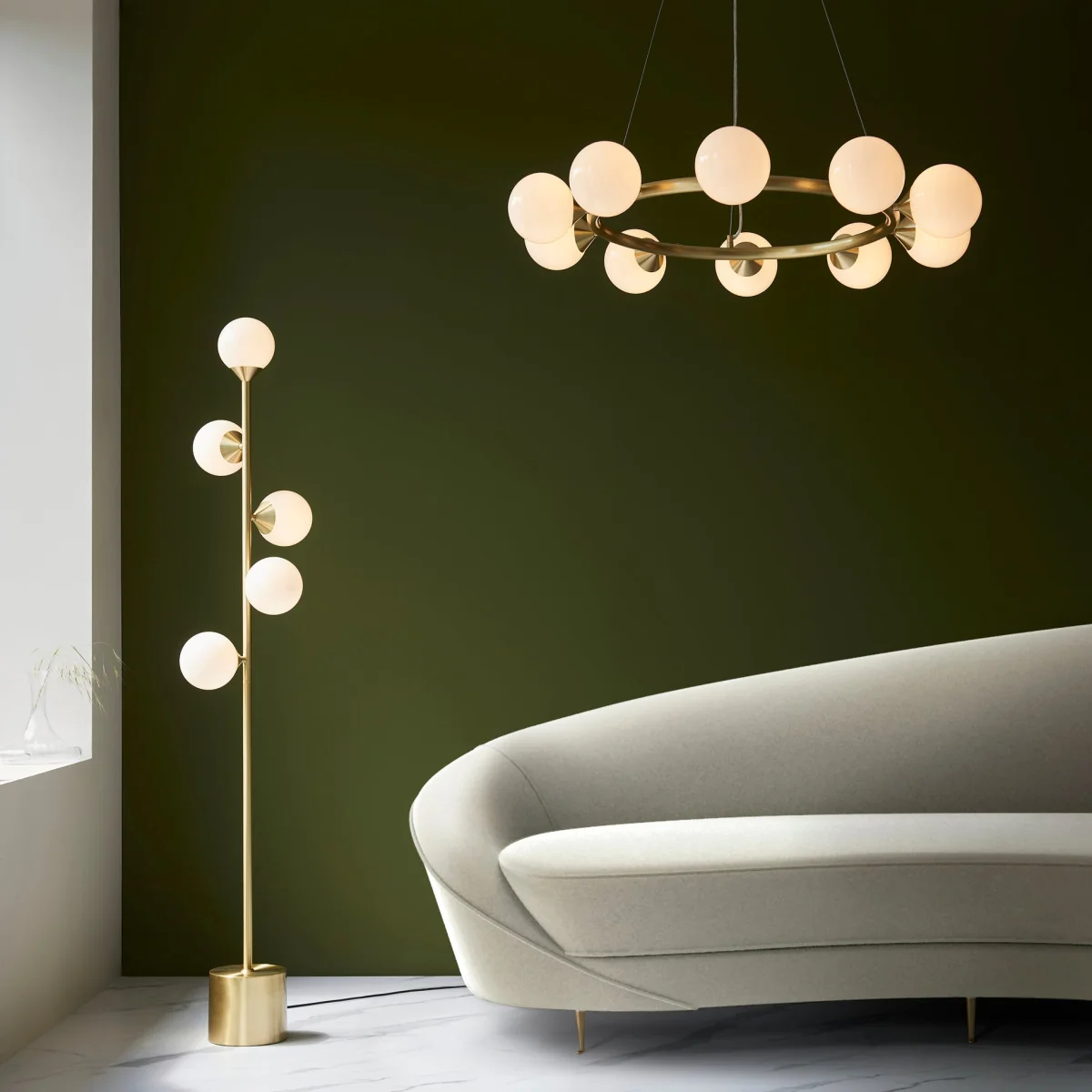 Ring 10 Light Pendant Satin Brass – image 4