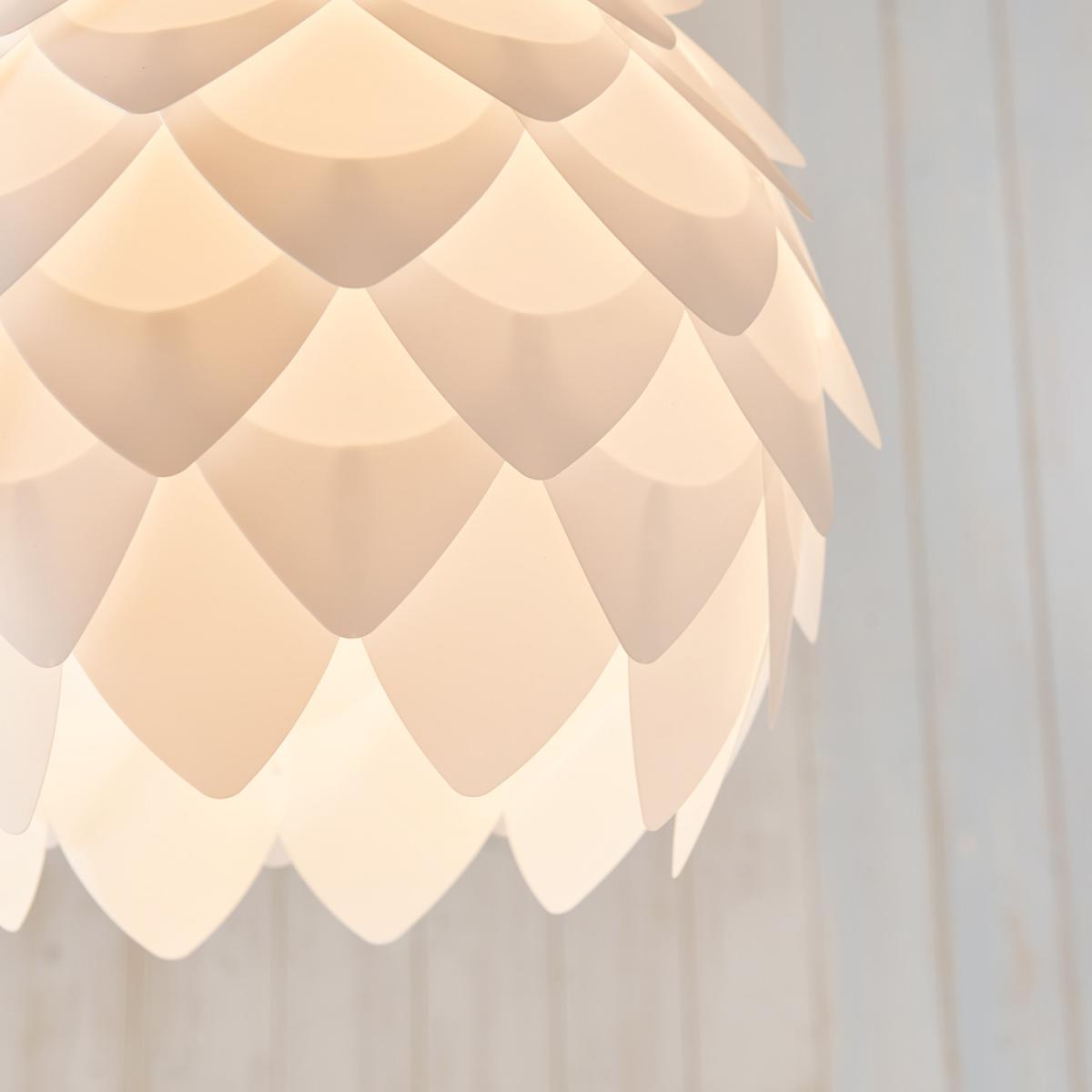 Shelby Pendant - White – image 4
