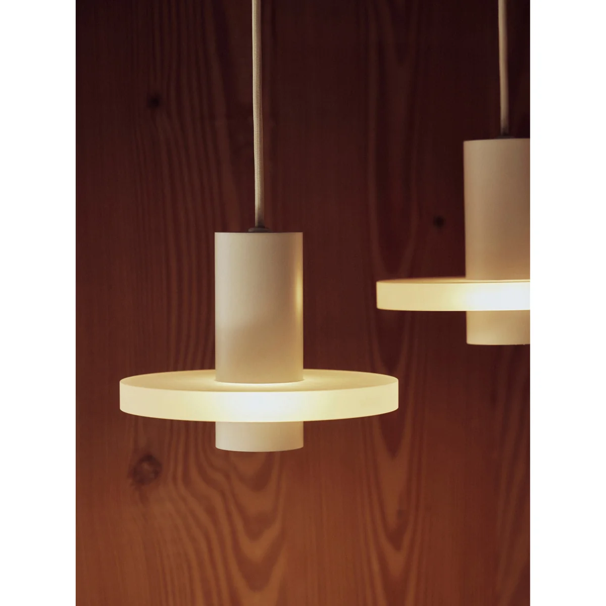 Small Pendant Light Flake – image 2