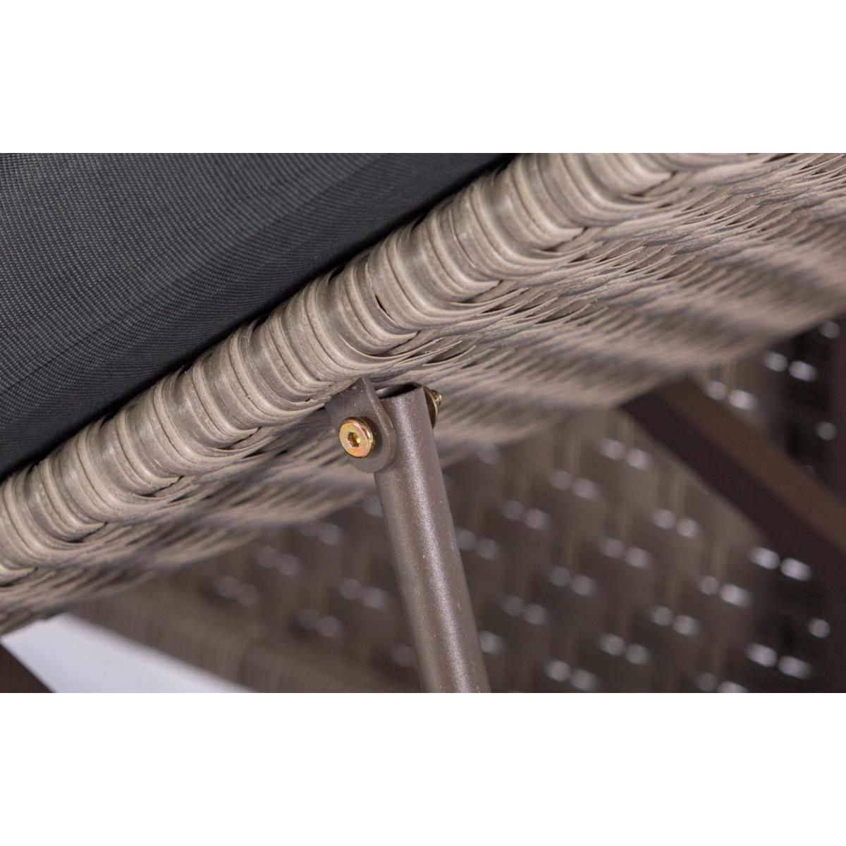 Barcelona - Rattan Sun Lounger – image 6