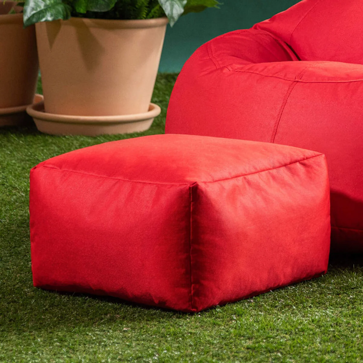 icon Kingston Classic Outdoor Bean Bag and Footstool - Red – image 2