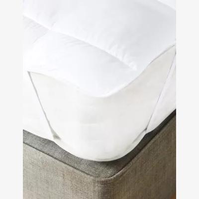 Marks & Spencer M&S Cosy and Light Mattress Enhancer - 6FT - White, White