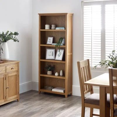Happy Beds Mallory – Tall Bookcase with 5 Built-In Shelves – Oak – Wooden