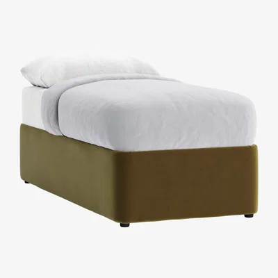 Loaf Store Storage Bed