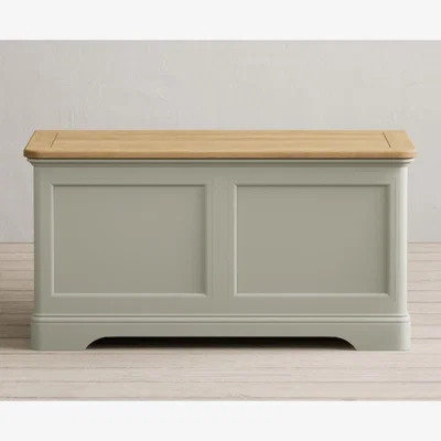 Oak&More Bridstow Soft Green Painted Blanket Box