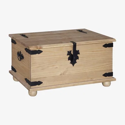 The Range Corona Blanket Box - Antique Wax