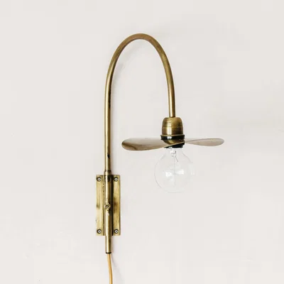 Graham & Green Agnes Wave Small Wall Light