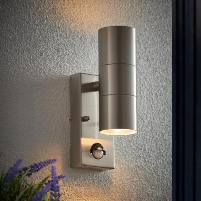 Knees Cannon Motion Wall Light