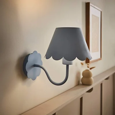 La Redoute Rechargeable Metal Scallop Wall Light