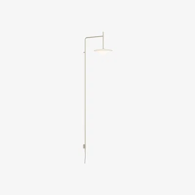 Made in Design Tempo Triangle Wall light - / LED - Fixed arm L 40 cm by Vibia Beige