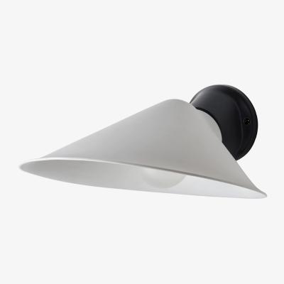Made in Design Plume Wall light plastic material white / Adjustable - DCW éditions