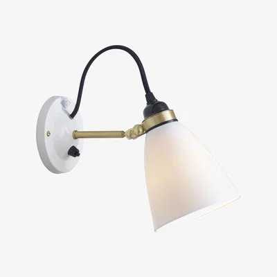 Made in Design Hector 30 Wall light - / Smooth porcelain - Wall connection by Original BTC White