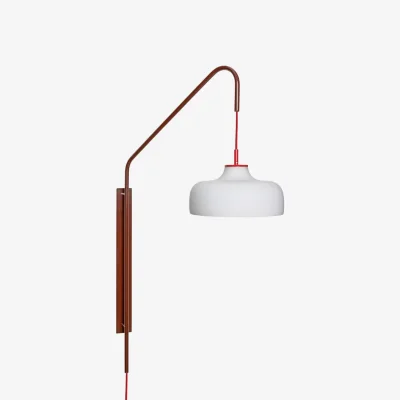 Made in Design Current Wall light with plug metal red / H 111 cm - Adjustable - HÜBSCH