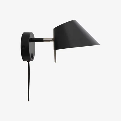 Made in Design Office Wall light - / Metal - Tilting by Frandsen Black
